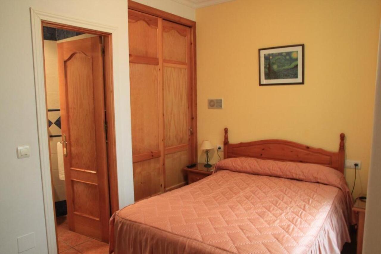 Hostal Ana - Adults Recommended Nerja Bagian luar foto