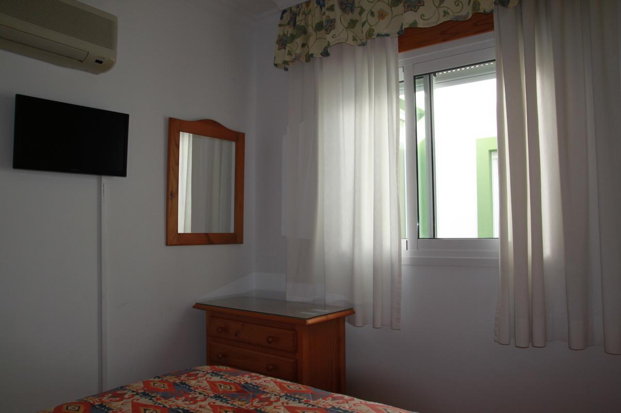 Hostal Ana - Adults Recommended Nerja Bagian luar foto