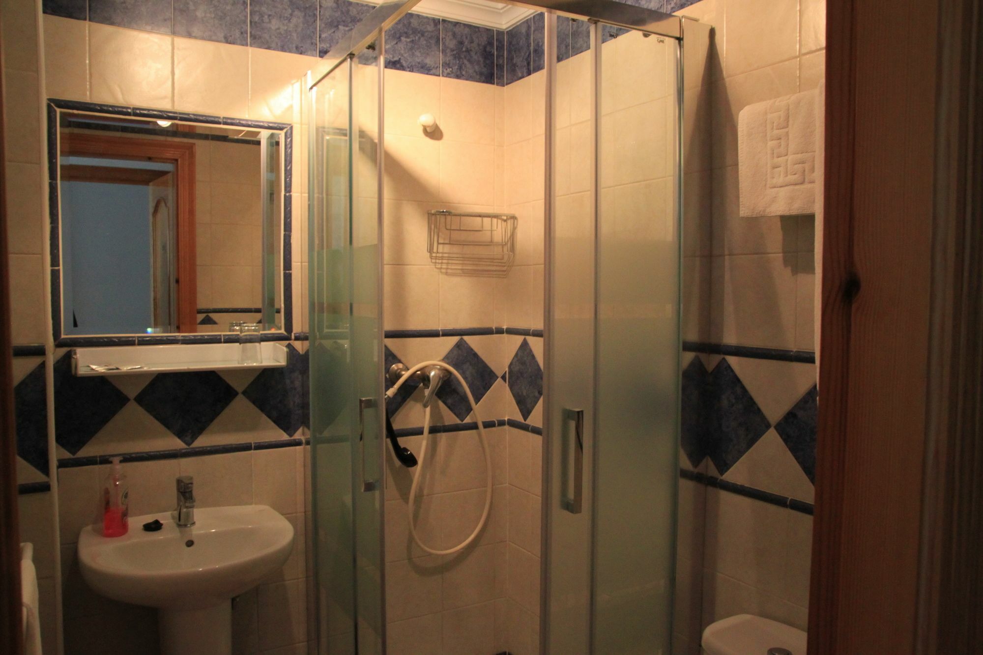 Hostal Ana - Adults Recommended Nerja Bagian luar foto