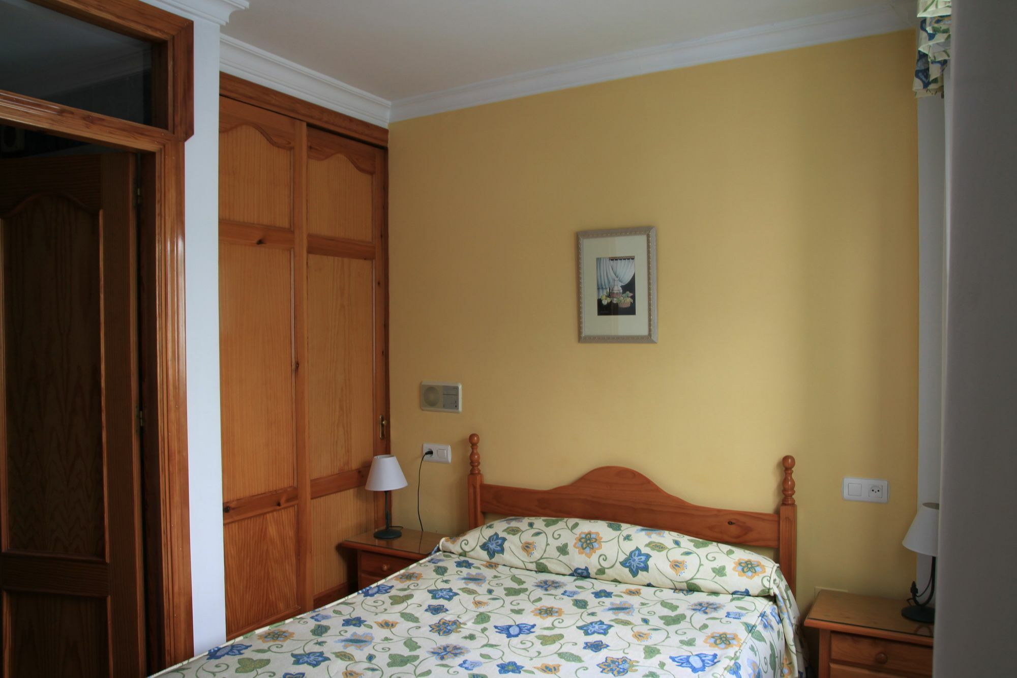 Hostal Ana - Adults Recommended Nerja Bagian luar foto